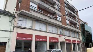 Local commercial  Calle de quevedo. Local comercial en bembibre