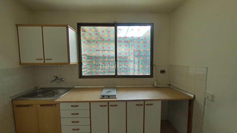 Foto 14d52a08-179c-4345-b345-881ade957786. Geschäftsraum in Armunia León