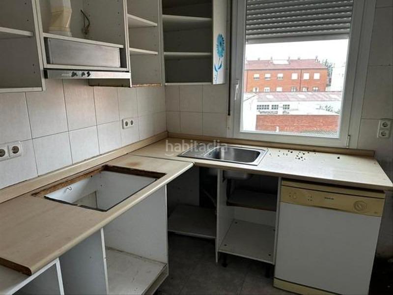 Foto 3a8cdbc9-1e0b-42f2-9022-fcc2559205c2. Flat with heating in Armunia León