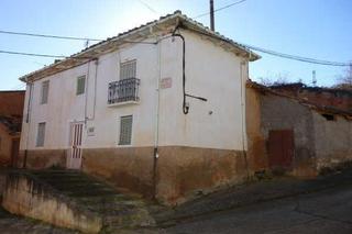 Maison à Alija del Infantado. Casa para reformar en alija del infantado