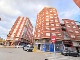 Appartement  Calle del doctor marañón. Piso centrico en ponferrada
