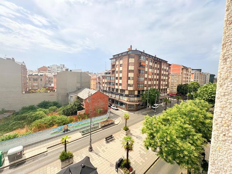 Foto da19ebeb-86e7-416a-bc13-a713f39a3b96. Alquiler piso  centrico con garaje opcional en Ponferrada