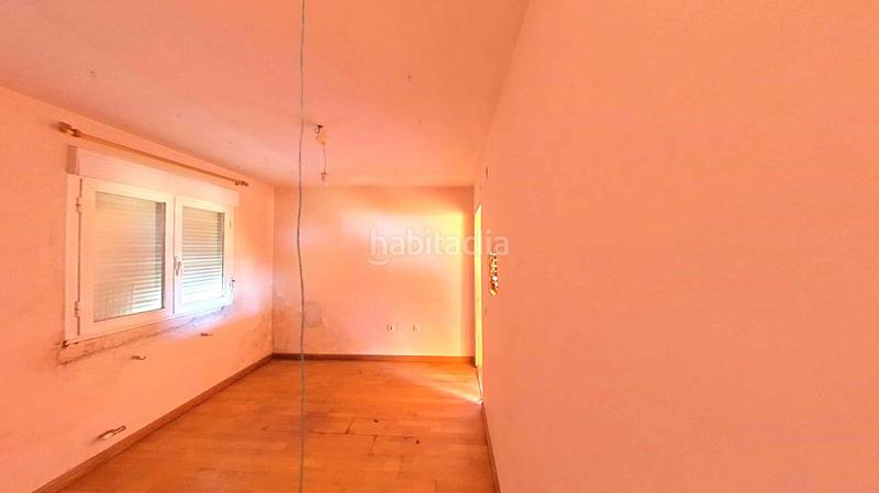 Foto 4a017952-4219-4aaa-8c8a-29cb6e047014. Apartament amb calefacció aparcament a Valdefresno