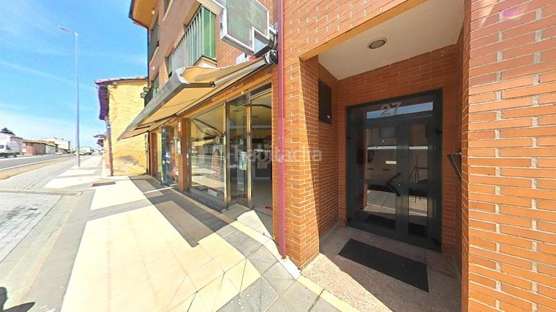 Foto 4afdf8a4-4a90-4703-b8ae-31befa832afc. Apartament amb calefacció aparcament a Valdefresno