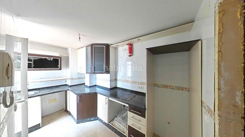 Foto f1072f9f-20aa-41bc-9581-002fc549c060. Apartament amb calefacció aparcament a Valdefresno