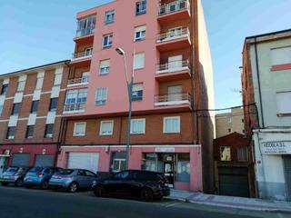 Flat  Avenida de san andrés. Piso para reformar en trobajo del camino