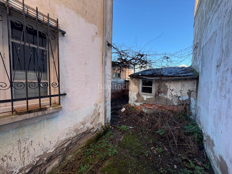 Foto 24a02646-4e14-42dd-81b5-ada546257d75. Casa con riscaldamento parcheggio in Bembibre