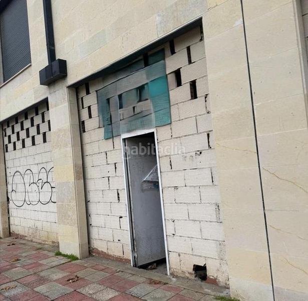 Foto 871fdf2d-8d10-42e1-94d2-634ae9093f11. Local comercial a San Claudio - La Chantría León