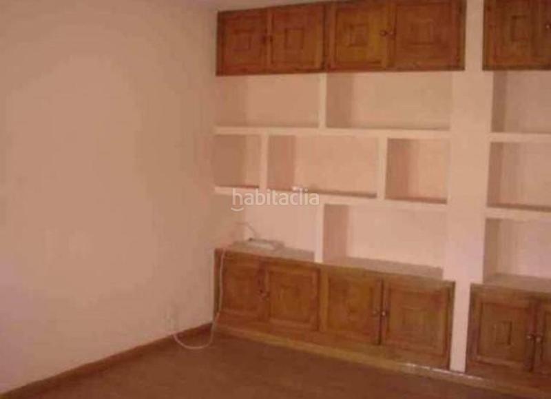 Foto 50fd26ba-6a03-4ae8-9135-ab713ef3a64b. Piso vivienda para reformar en Cacabelos