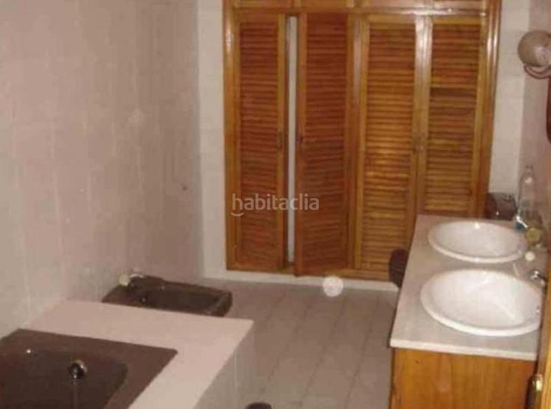 Foto 52f19d66-649d-4471-ab79-039b9388edb8. Piso vivienda para reformar en Cacabelos