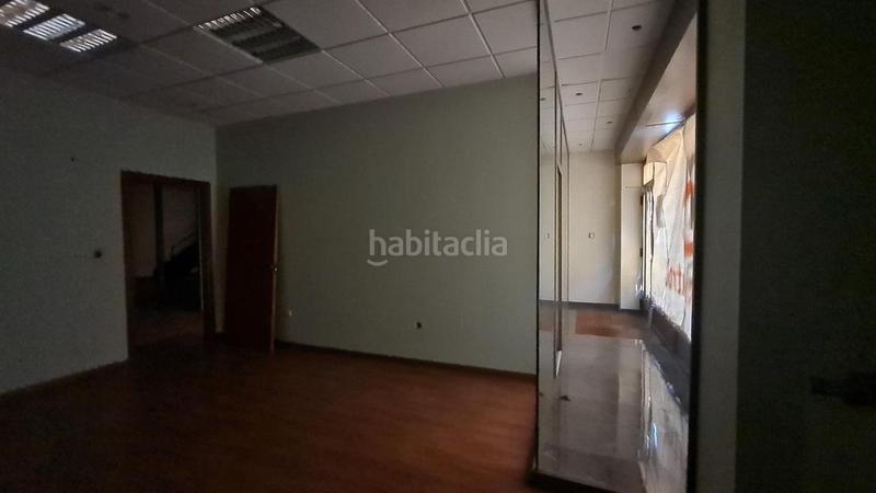 Foto 239b46b4-bfd5-4af7-8e31-13d5dc4dad2d. Local comercial  cerca de la universidad en León