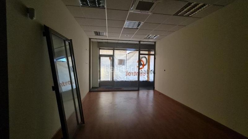 Foto 4550779f-dd34-4f2b-bbeb-c497bfdb4d9c. Local comercial  cerca de la universidad en León