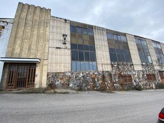 Nau industrial a Zona Alta. Nave industrial  en polígono de montearenas  en ponferrada