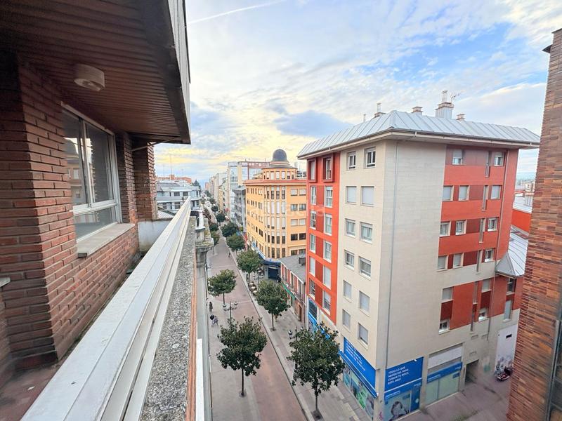 Foto 917ad1b0-6e5f-4412-a1a4-62d0a7b16440. Appartement avec chauffage dans Centro Ponferrada