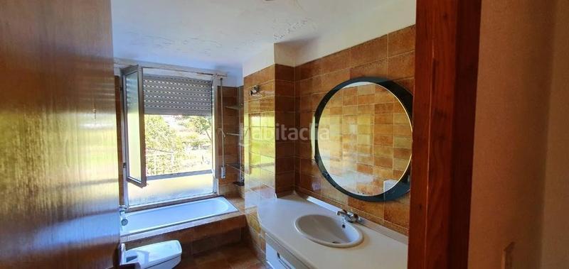 Foto 87fb7b08-7e19-4b7d-84a6-59df2eab5924. Xalet amb calefacció aparcament piscina a Barco de Valdeorras (O)