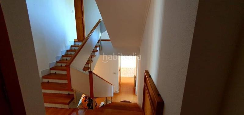 Foto eab06c01-53db-46d8-8cdf-4c5327a7403a. Xalet amb calefacció aparcament piscina a Barco de Valdeorras (O)