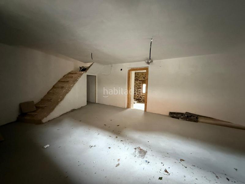 Foto 4fd045c6-78bb-45ea-8fff-0cc48fc87cae. Bauernhof mit heizung in Torre del Bierzo