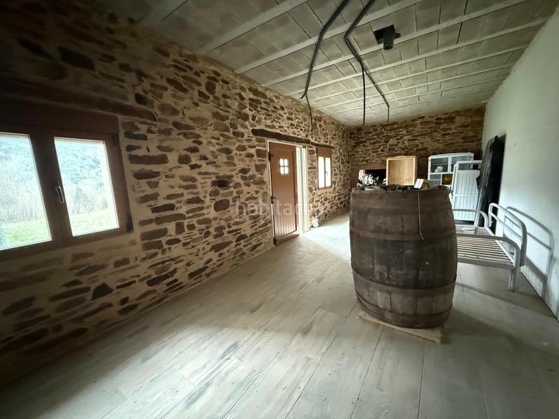 Foto ab473146-f7f0-4710-bddc-356388f8e2a1. Bauernhof mit heizung in Torre del Bierzo