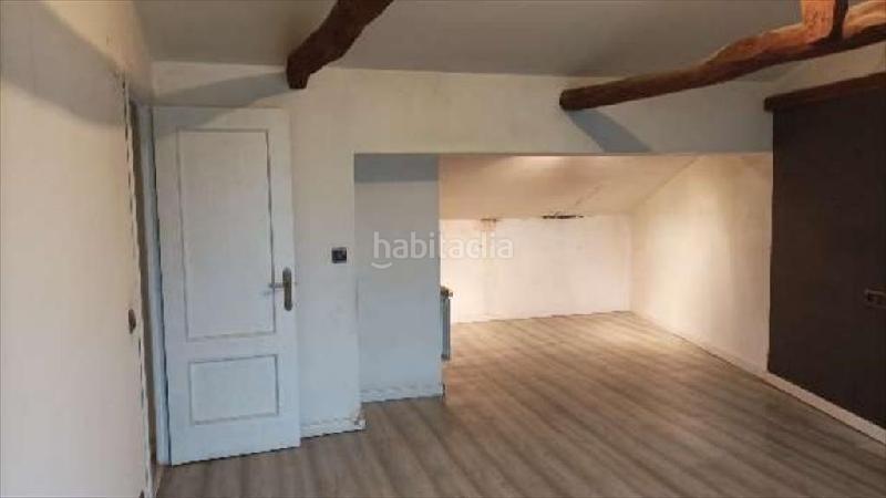 Foto 507fd8f1-a9f5-475b-81bd-8f030cdefb14. Casa adossada amb calefacció a Valdefresno