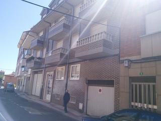 Local Comercial a Valverde de la Virgen. Local comecial en la virgen  del camino