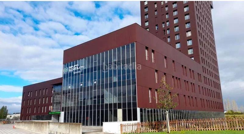 Foto f4a7ac18-2f13-4a8b-85c3-abc45c4cc7a4. Geschäftsraum in Centro Ponferrada