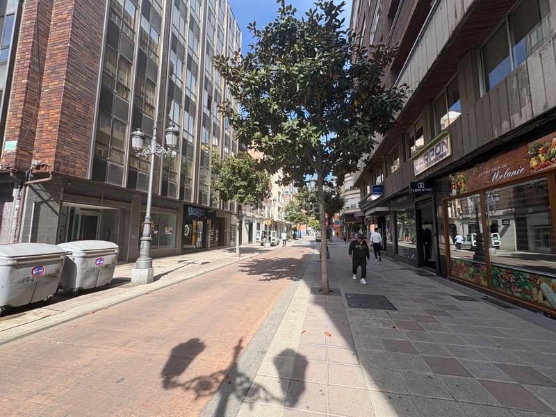 Foto fe468fec-fd0f-473f-a4c5-aa35be4bf4f9. Ufficio con riscaldamento in Centro Ponferrada