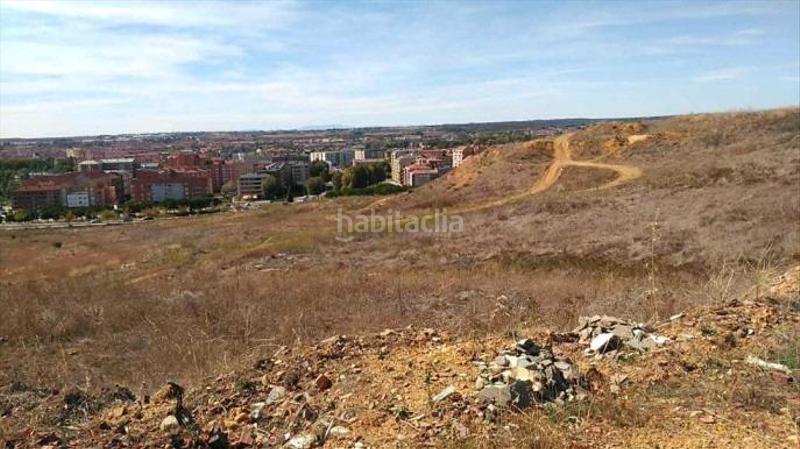 Foto d046e228-9716-4962-89cd-fd3ac01f4d3c. Wohngrundstück in San Esteban León