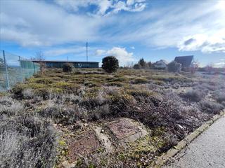 Terrain résidentiel à Garrafe de Torío. Terreno urbano   en garrafe del torio precio a consultar