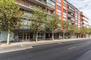 Geschäftsraum  Calle alvaro lopez nuñez. Local comercial en la palomera