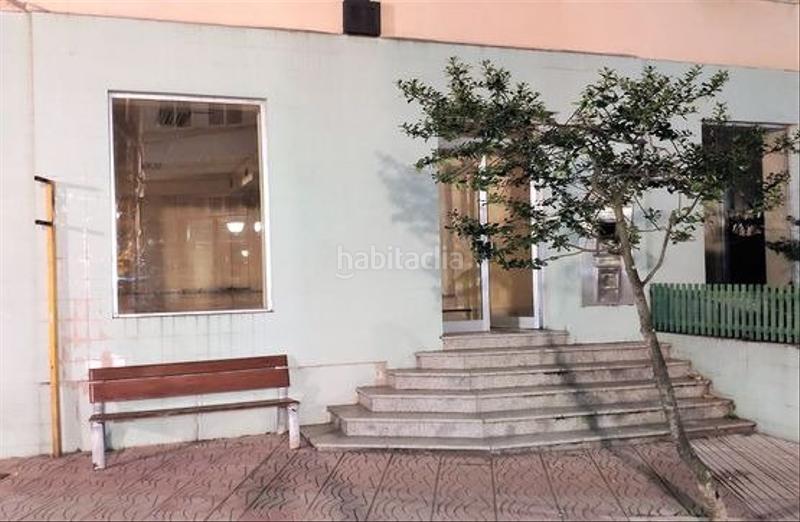 Foto 4b0f23f8-6c0f-4918-bae0-9a5ab7f7ebad. Local comercial  en el centro en Bembibre
