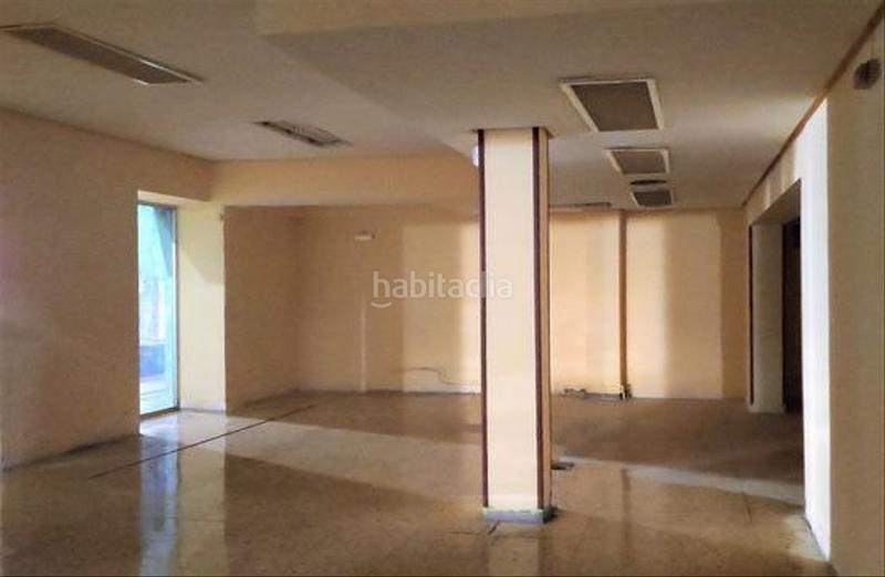 Foto 5cb57f8a-bd4f-492b-869c-843efe562670. Local comercial  en el centro en Bembibre