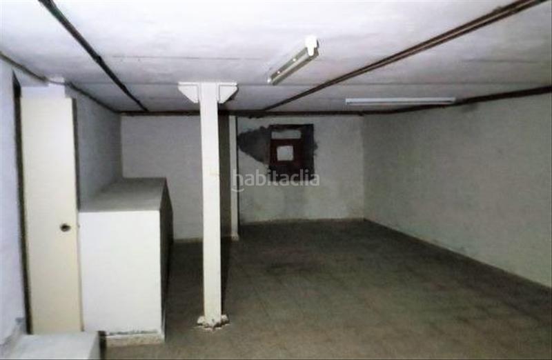 Foto ef9d49a9-da7d-488c-8720-f6ef218e1721. Local comercial  en el centro en Bembibre