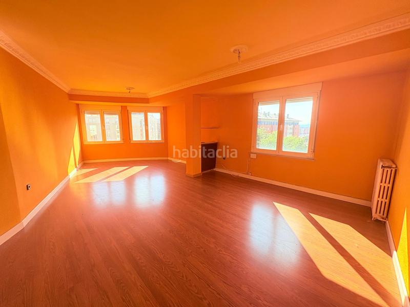 Foto d9b0ad84-19cf-4761-b6a7-664adc10c549. Appartement avec chauffage dans Centro Ponferrada