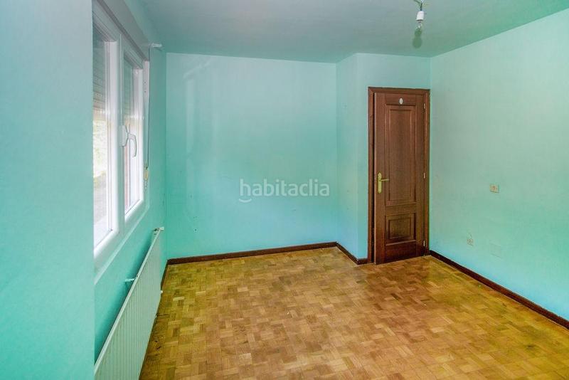 Foto 4680eee0-bd90-4729-86d3-dfd592f61156. Piso  en matallana del torio en Centro Ponferrada