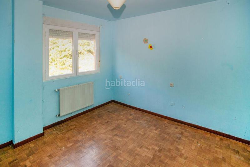 Foto f8207d5b-3af5-45fe-aca9-62c4f2e87df1. Piso  en matallana del torio en Centro Ponferrada