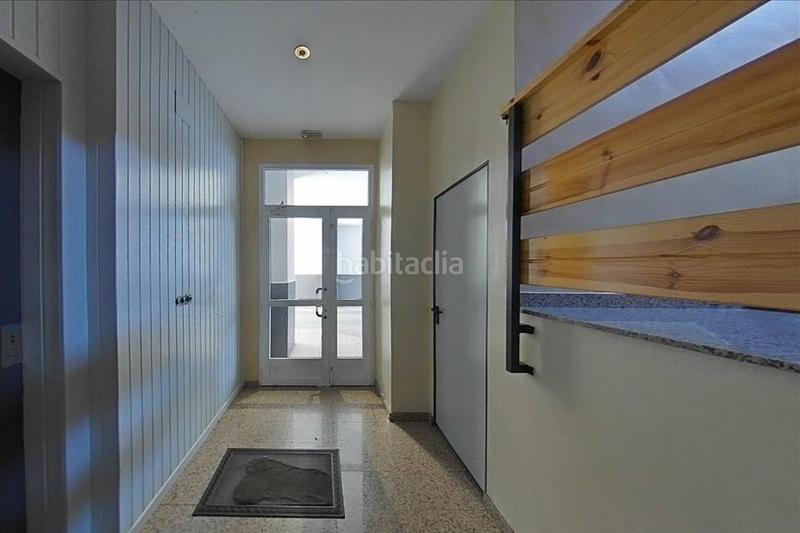 Foto 6cbd6327-783d-4899-a41a-60df7fef1f93. Pis amb calefacció aparcament a Bembibre