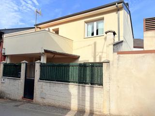 Xalet  Calle caleyon-vi. Casa nueva en valtuille