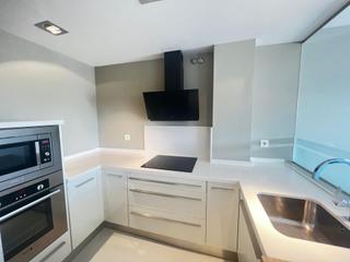 Lloguer Apartament a Centro. Alquiler de apartamento en la rosaleda