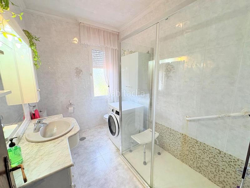 Foto 19bb4330-4fac-4989-982d-aaff9bbfe633. Casa amb calefacció aparcament a Compostilla - Columbrianos Ponferrada