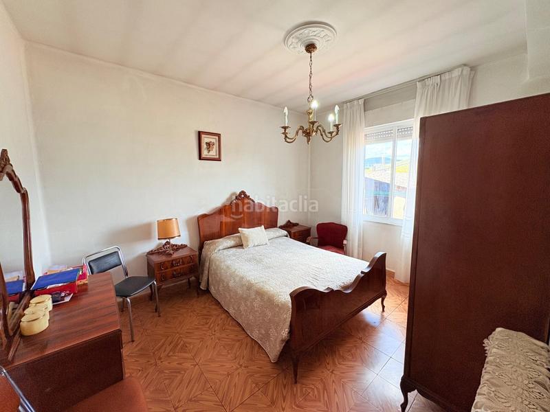 Foto 7c301ef9-a6d1-4be0-9275-b7d020352ac0. Casa amb calefacció aparcament a Compostilla - Columbrianos Ponferrada