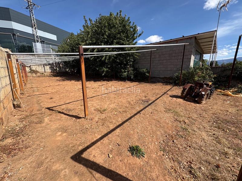 Foto 954f7396-8842-46a7-8e2d-db69e0a42ef4. Casa amb calefacció aparcament a Compostilla - Columbrianos Ponferrada