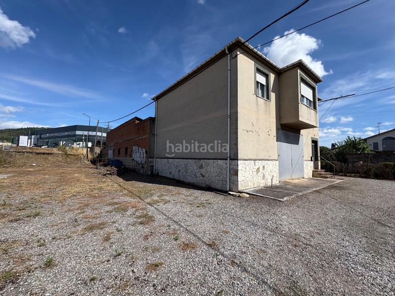 Foto d532975e-fc2f-46e5-b009-3aed40435fdb. Casa amb calefacció aparcament a Compostilla - Columbrianos Ponferrada