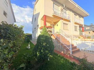 Doppelhaus  Cacabelos-cm. Chalet pareado en cacabelos