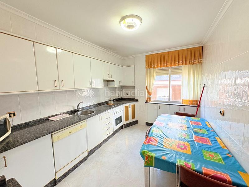 Foto f8e5eaca-4c3f-4e10-8ab5-62c9a7d0ecdb. Appartement avec chauffage dans Flores de Sil - La Placa Ponferrada