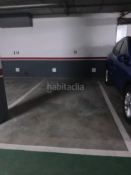 Foto 123e63e4-8e52-4b01-b99d-c4b5cf2dd224. Aparcament cotxe a Astorga