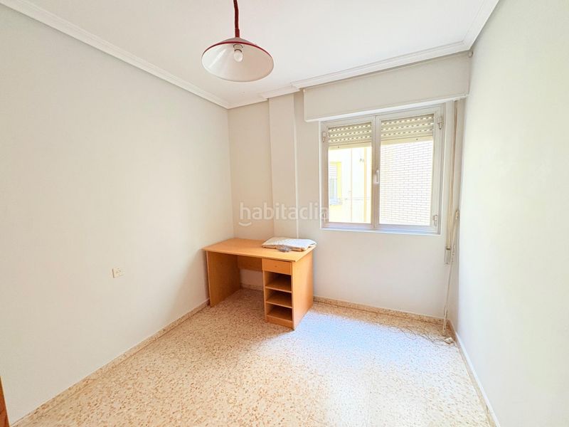 Foto cf64cd37-7b6d-4614-97d5-06b0bb2278ea. Pis a Centro Ponferrada