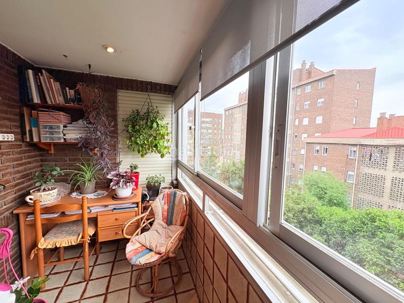 Foto 491c38c7-3cb4-4ae5-ade3-93bd3d6cfce5. Pis amb calefacció a Centro Ponferrada