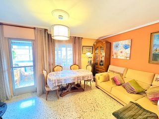 Piso en Centro. Tu hogar ideal en la rosaleda por solo 65,000!