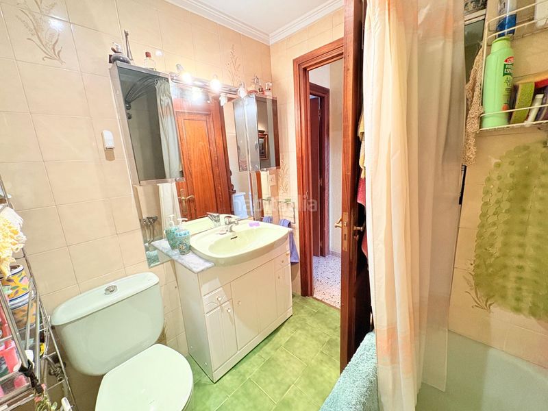 Foto ca8a2c95-97b4-4935-a54c-96b55b8a040c. Pis amb calefacció a Centro Ponferrada