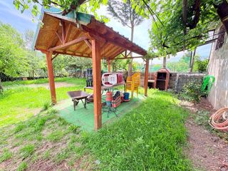 Casa  Calle san antonio-va. Casa con terreno dividida en 2 pisos
